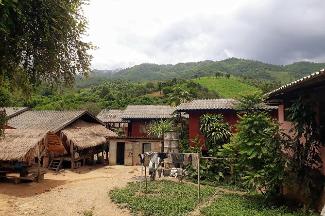 1 Day Trekking Group Tour With Bamboo Cooking / Chiang Rai - The opening climb earns its views