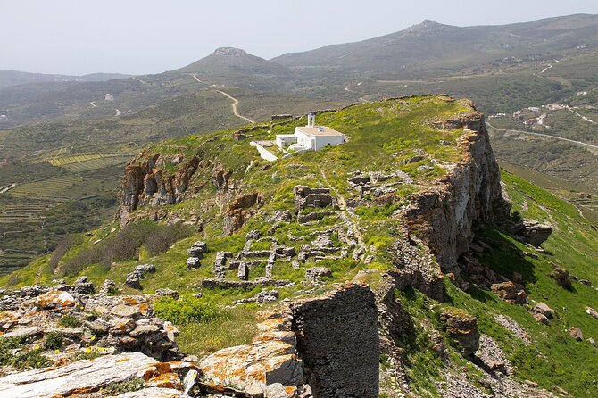 10-Day Inn-to-Inn Self-Guided Trekking Holiday Andros Trail - Cyclades - Day 3: Agios Petros Tower and the bay at Batsi