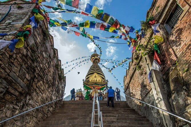 10 Days Annapurna Base Camp Trek from Kathmandu - Day six: Deurali to Annapurna Base Camp