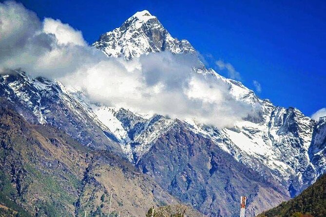 14 Day - Everest Base Camp Trek - Day 2: The short flight to Lukla and the walk to Phakding