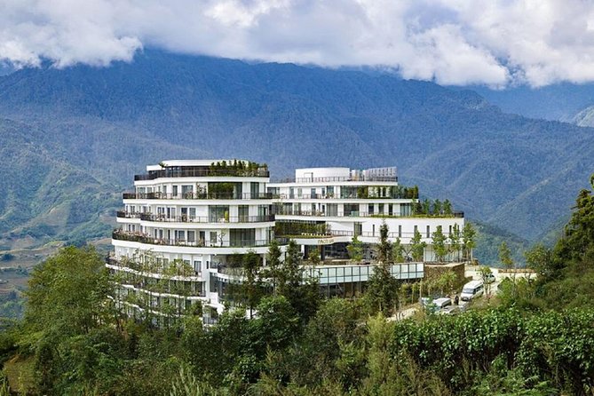 2-Day Sapa Trekking Tour from Hanoi by Luxury Limousine - Lunch in Ta Van and the return to Hanoi