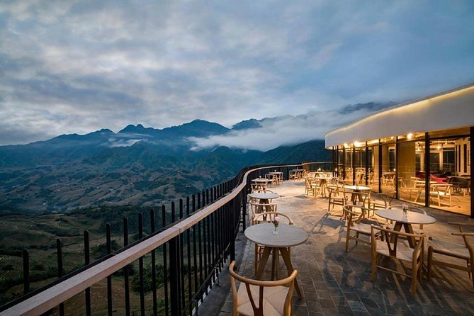2-Day Sapa Trekking Tour from Hanoi by Luxury Limousine - Guide communication and group expectations