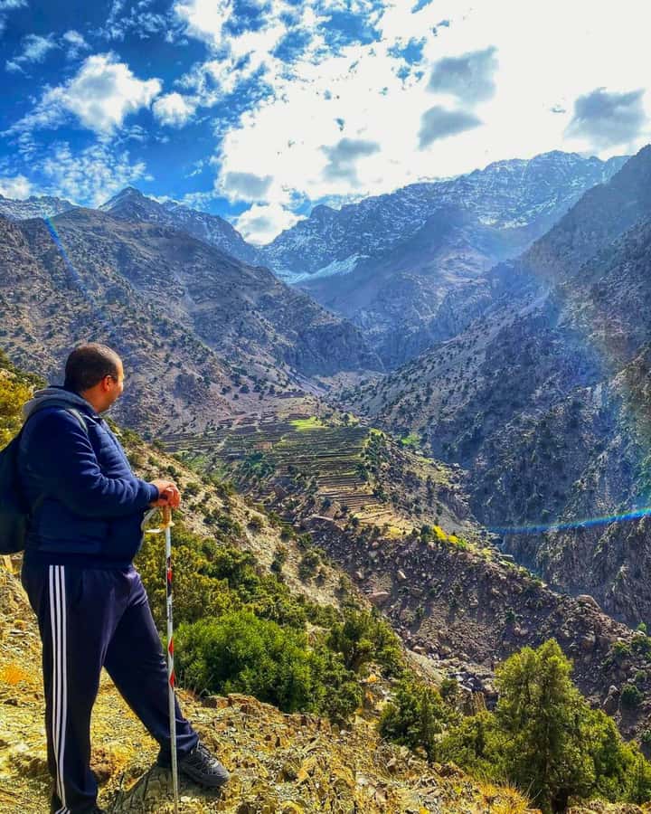 2-Day Trek, Berber Villages, and Stay in Azzaden Valley - Day one: the climb to Tizi Mzik