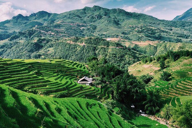 2-Day Trekking in Sa Pa from Ha Noi by sleeping bus - Why this Sapa trip feels different from a town visit