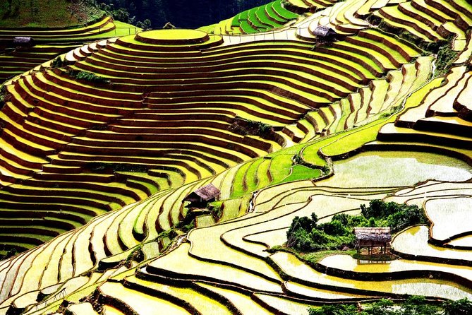 2 days 3 Nights Sapa Trekking Tour by Night Train from Hanoi - What the $178 price includes