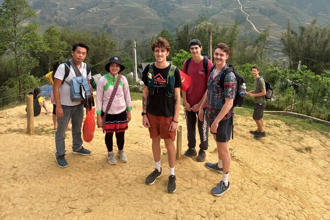 2 Days and 1 Night Sa Pa Trekking - The overnight journey from Hanoi to Sapa