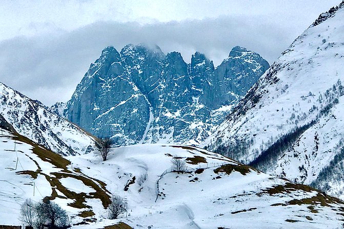 2 Days Private Tour to Kazbegi and Juta Village with Trekking - Gergeti Trinity Church is the first-day highlight