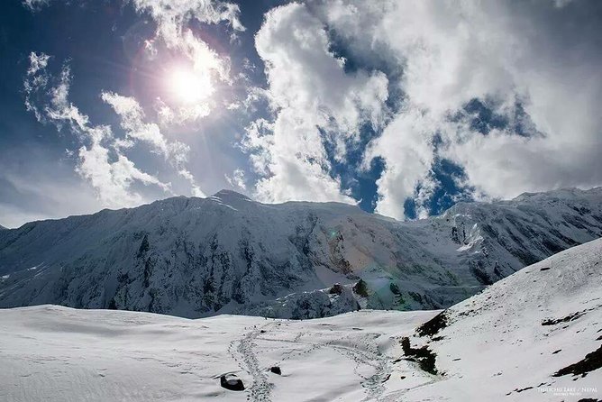 20-Day Annapurna Circuit Trek via Tilicho Lake in Nepal - Five things to know before booking