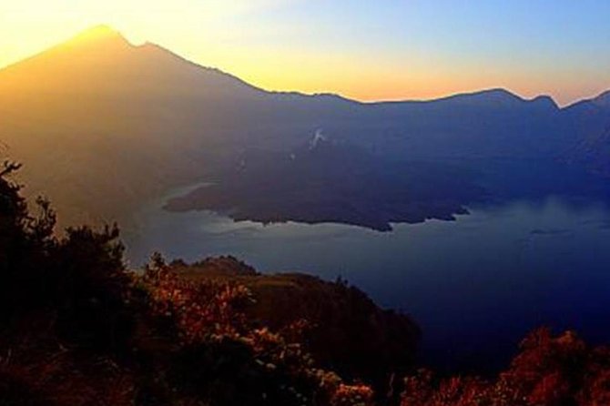 2D-1N Hiking Rinjani To Rim Senaru - Dewa Trekking - What the $237 price covers