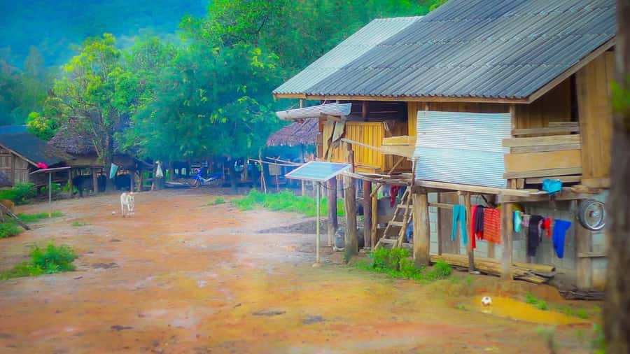 2days 1night : Trekking with Karen people and Doi Inthanon - A waterfall lunch and a chance to swim