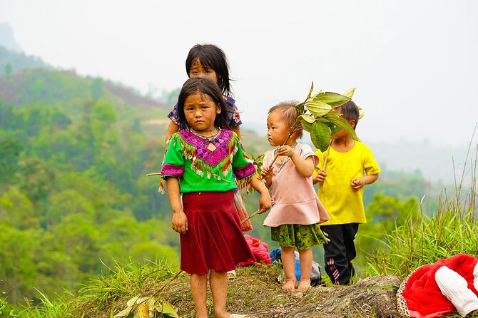 3-day Trekking in Ha Giang - Dong Van Karst Plateau - Day 1: Thon Tha village and Quan Ba Heaven Gate