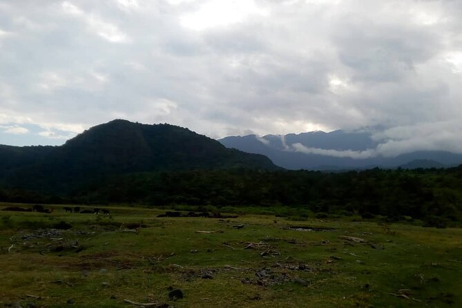 3 Days Mount Meru Trek - The guide and staff make the short format work