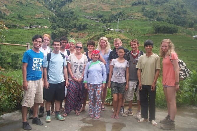3-Days Sapa Trekking With Local Guide Overnight in Tavan Village - Ta Van at night: simple lodging and shared meals