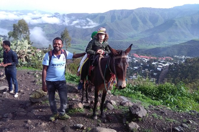 3-days Scheduled Lalibela Churches & Abune Yosef Trekking - Day 1: Asheton Maryam and the walk to Ade Medhamialem
