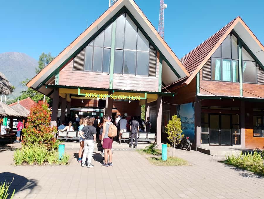 3d/2n trekking mount rinjani summit lake & hot springs - How hard is the three-day program?