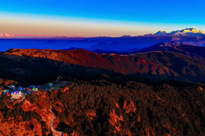4-Day Sandakphu Private Trek with Accommodation - Day 3: Sunrise at Sandakphu and the home-stay night at Timburey