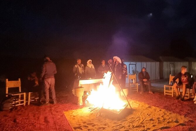 4 Days Group Budget Merzouga Desert Tour and Trekking - Walking through Todra Gorge
