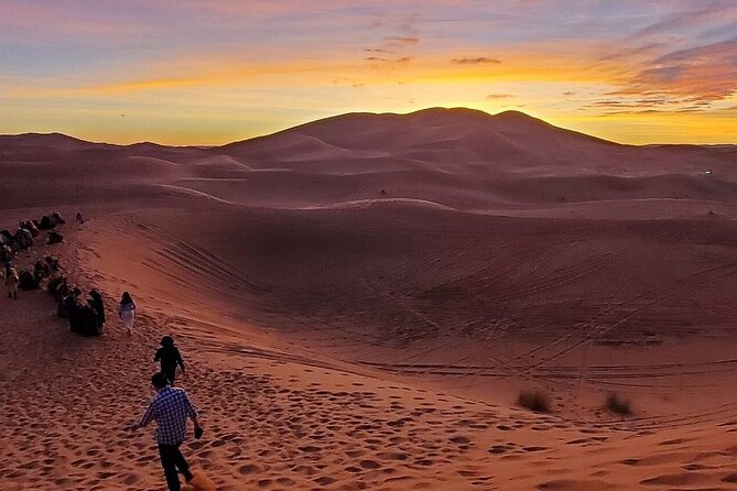 4 Days Group Budget Merzouga Desert Tour and Trekking - Sunrise over the Sahara and the ride back
