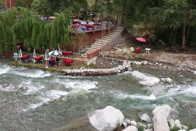 4 hours trekking in the Atlas mountains from Marrakech - Mint tea and route choices in Imlil