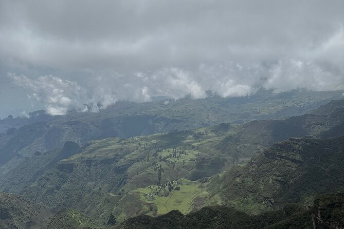 5-Day Northern Ethiopia Tour : 3D Simien Mountains Trek & Axum. - Small-group service is a real advantage here