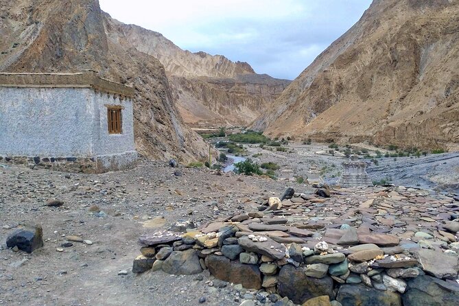 8 Days Markha Valley Trek: Shared Tour with Meals Included - Days 1 and 2: Let Leh set the pace