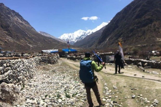 9 Days LANGTANG VALLEY TREKKING IN NEPAL - Kyanjin Ri Adds the Hardest Climb
