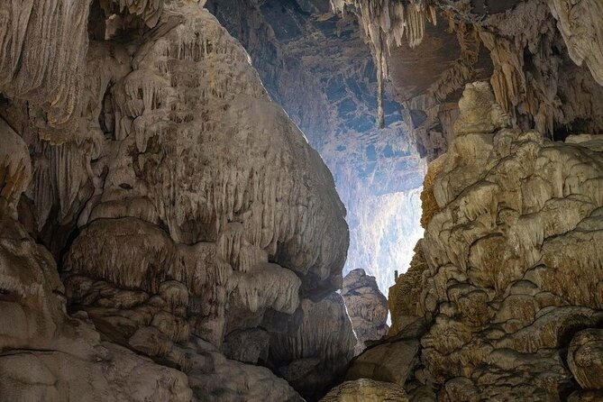 Abandoned Valley , Golden Cave and E Cave 1 Day Trek - Golden Cave and its golden formations