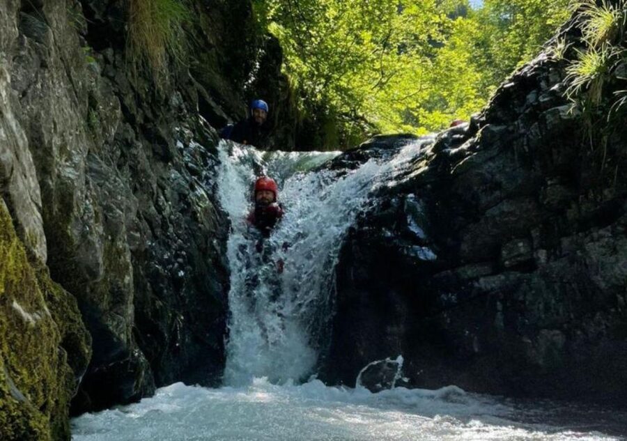 Adrenaline River Trekking in Brembana Valley - The briefing before you enter the stream