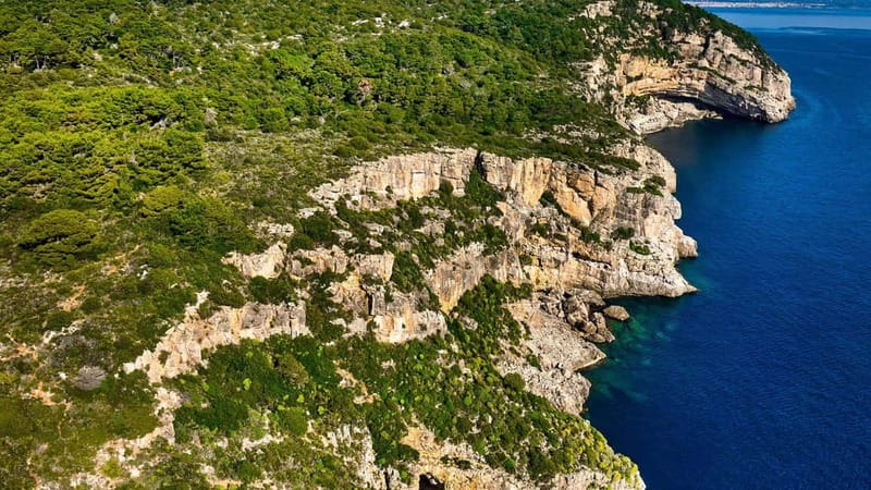 Alghero: trekking in the Porto Conte park - Is $56 a fair price?