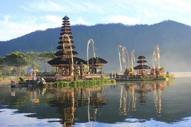 All inclusive Bali Sekumpul Waterfalls Trekking Tour - Sekumpul Waterfall: the first major stop