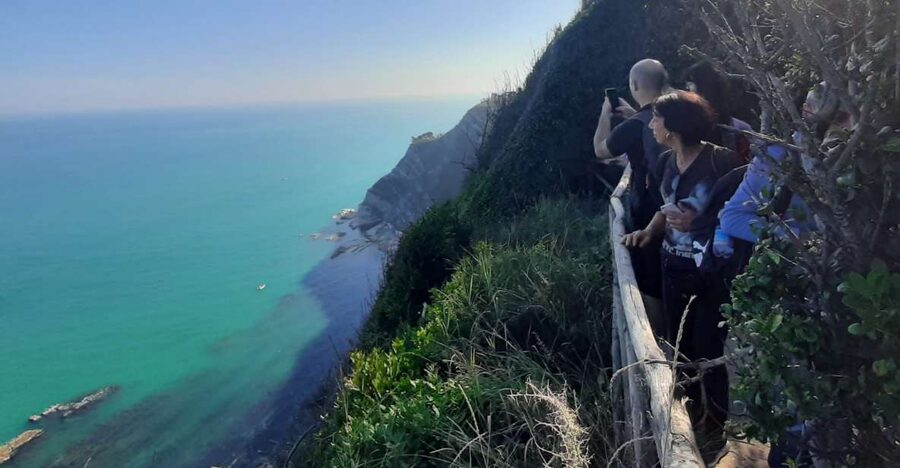 Ancona: Urban Trek Tour with Wine and Food Tasting - Why Ancona makes a fine walking city