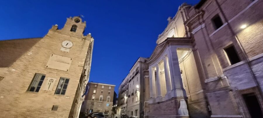 Ancona: Urban Trek Tour with Wine and Food Tasting - Ancona Cathedral on Colle Guasco