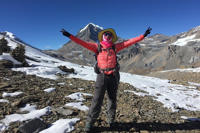Annapurna Circuit Trek - Guides, porters, and the human side of the trip