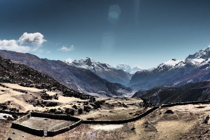 Annapurna Circuit Trek in Nepal (9 Days) - Day 2: Dharapani to Chame through Tibetan-style villages