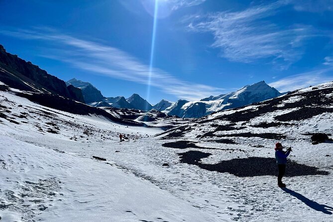 Annapurna Circuit Trek with Tilicho Lake (16 Days) - Days 3 and 4: Pine forests, apple country, and Pisang