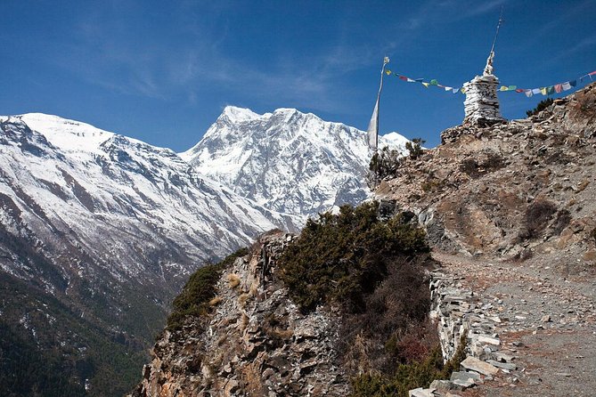 Annapurna Circuit Trek with Tilicho lake 17 Days - Lodge nights keep the trek practical