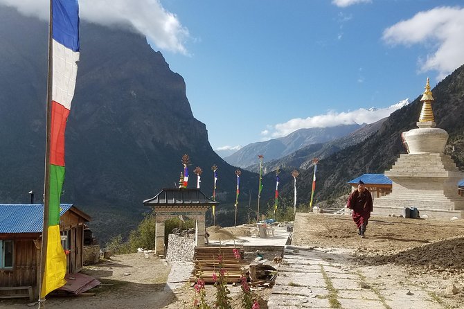 Annapurna Circuit Trekking -17 Days - Days 3 and 4: Farms, rivers, and Tal