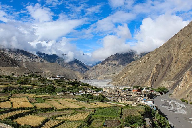 Annapurna Circuit with Tilicho Lake Trek - Day 3: Ridge views and Manang