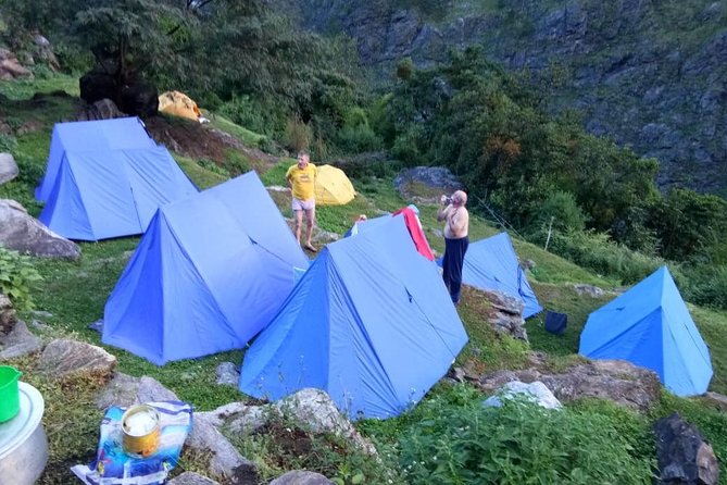 annpurna base camp trekking - Day Five: Tadapani to Chhomrong