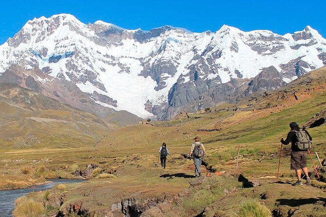 Ausangate Trek 5 Days - Day four: Glacial lakes and Pacchanta hot springs