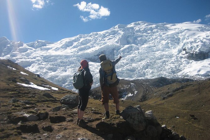 Ausangate Trek 5 Days - The guides and support crew