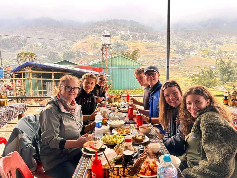 AUTHENIC 2D1N Trek & Bungalow Retreat with Dinh Hmong Family - An evening at Dinh’s family homestay
