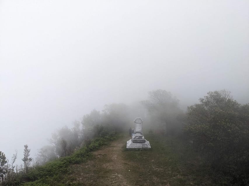 Bach Ma National Park Trekking Tour From Hue/Da Nang/Hoi An - Group size and guide support