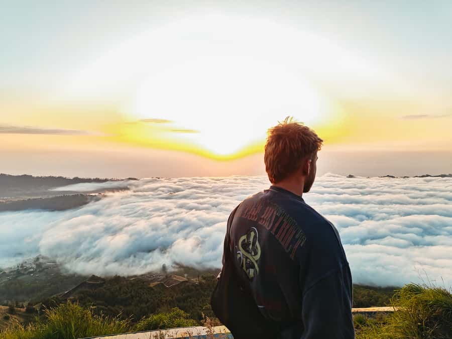 Bali: Mount Batur Guided Sunrise Trek with Breakfast - The Descent and Volcanic Return Route