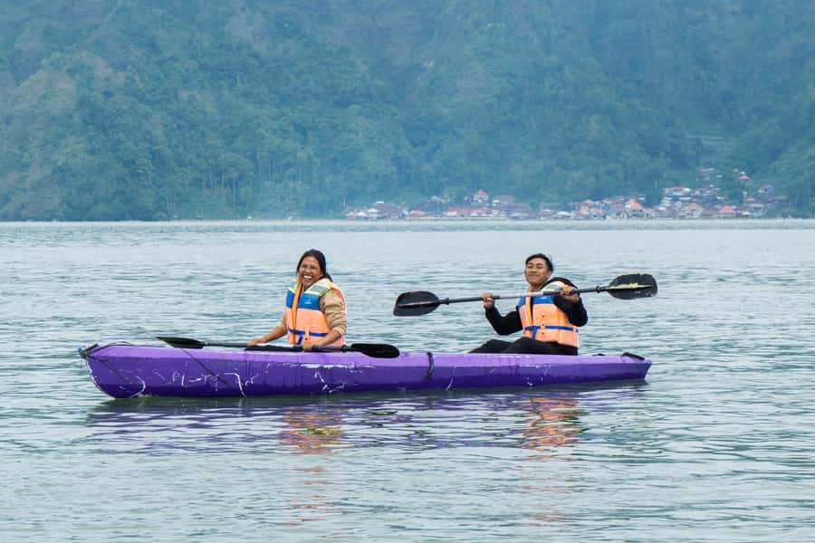 Bali: Mount Batur Sunrise Trek & Lake Batur Canoe Tour - Coffee, tea, and the climb before sunrise