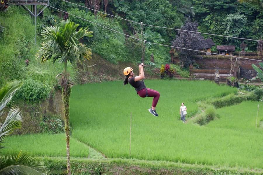 Bali: Mount Batur Sunrise Trek & Ubud Zip-Line Adventure - Sunrise at the crater and the mountain breakfast
