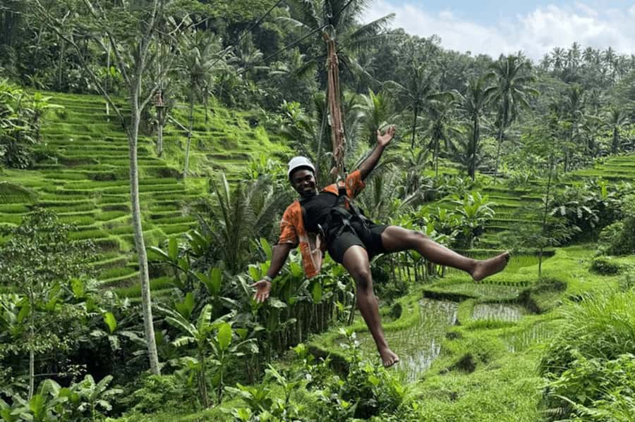 Bali: Mount Batur Sunrise Trek & Ubud Zip-Line Adventure - What to pack for the cold morning