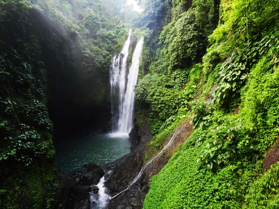 Bali: Sambangan Waterfalls Trekking, Sliding, & Jumping Trip - Why Sambangan makes a strong day trip