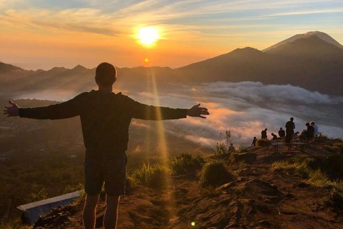 Batur Volcano Trekking - The pre-dawn transfer from Seminyak