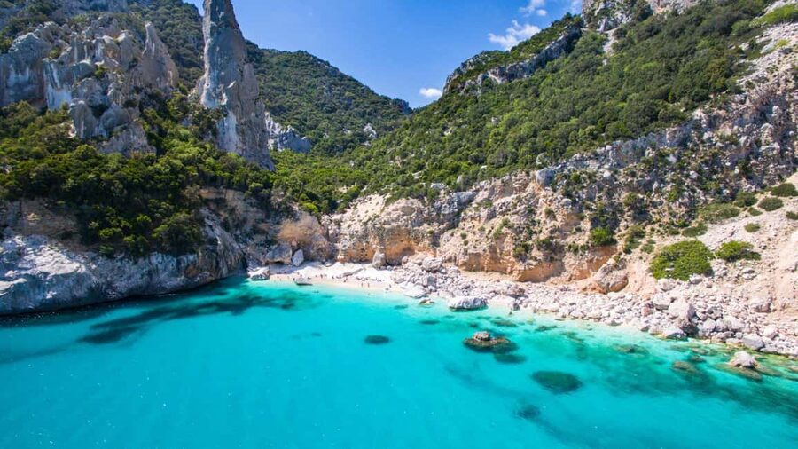 Baunei: Cala Goloritzè Trekking Tour with A Guide - The return climb is the test